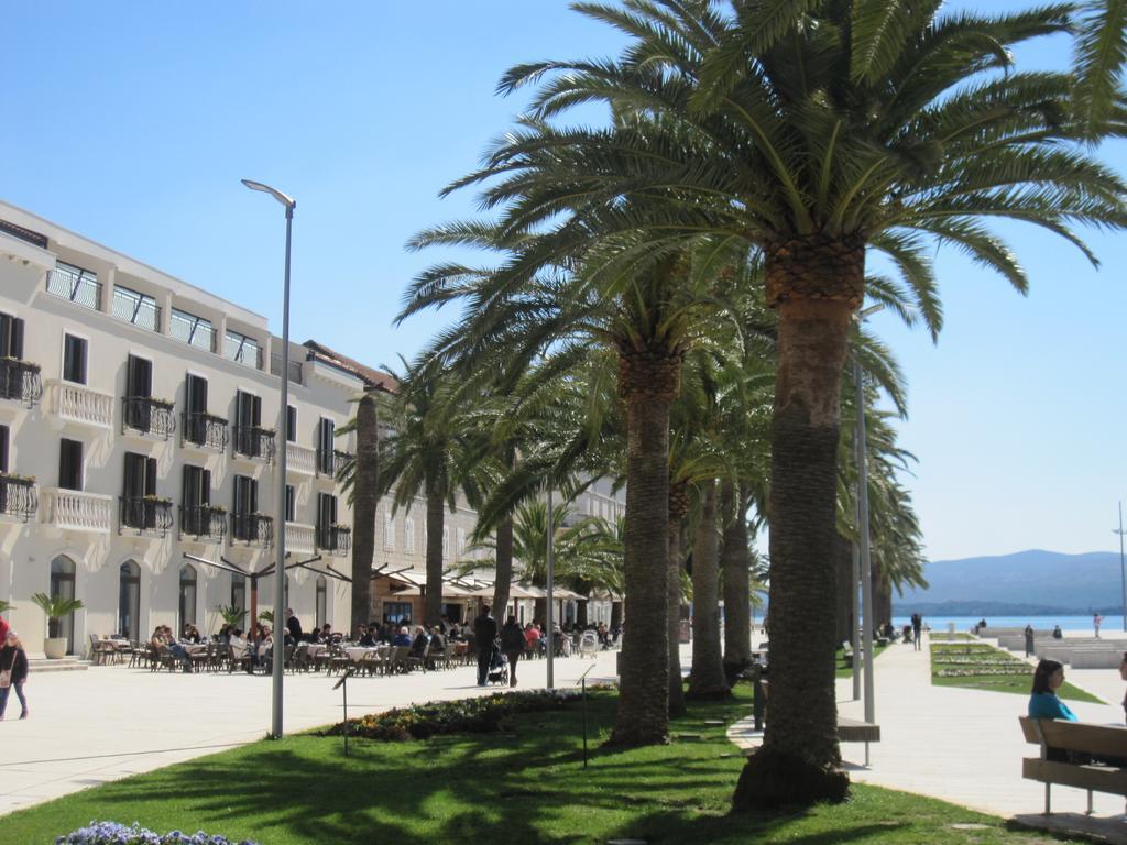 Apartments City Center Tivat Exterior foto