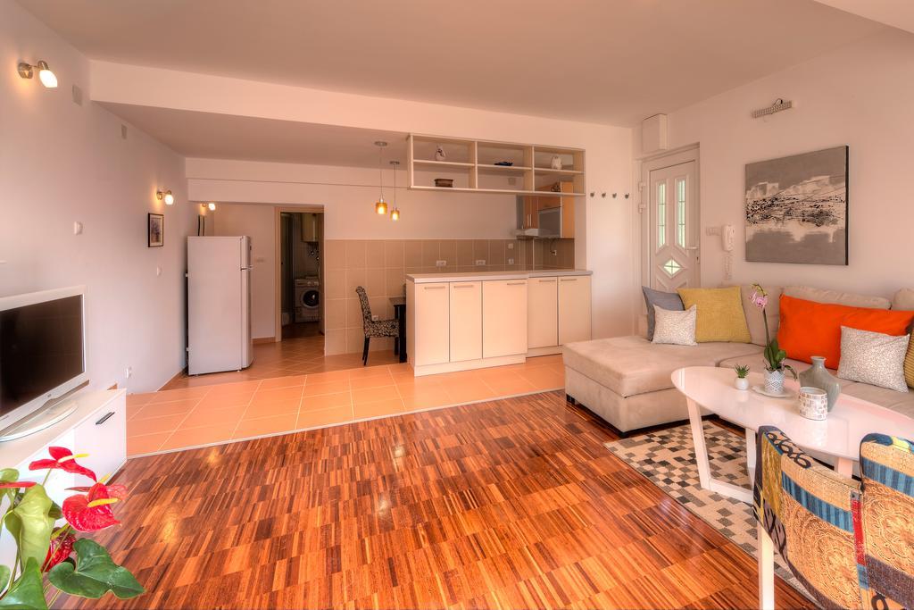Apartments City Center Tivat Exterior foto