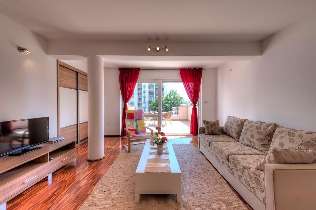Apartments City Center Tivat Exterior foto