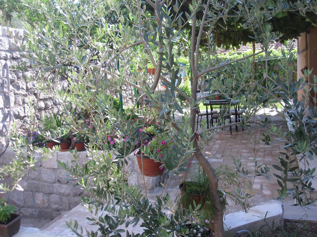 Apartments City Center Tivat Exterior foto